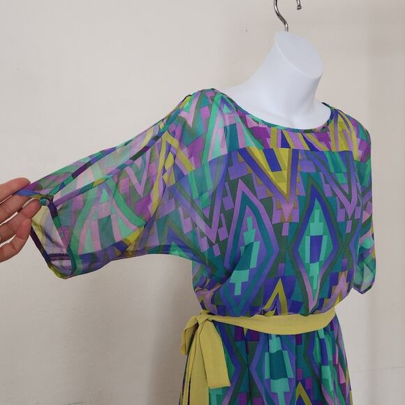 ADRIANNA PAPELL Green Yellow Purple  Geometric Print Cold Shoulder Sleeve Dress - Picture 6 of 11